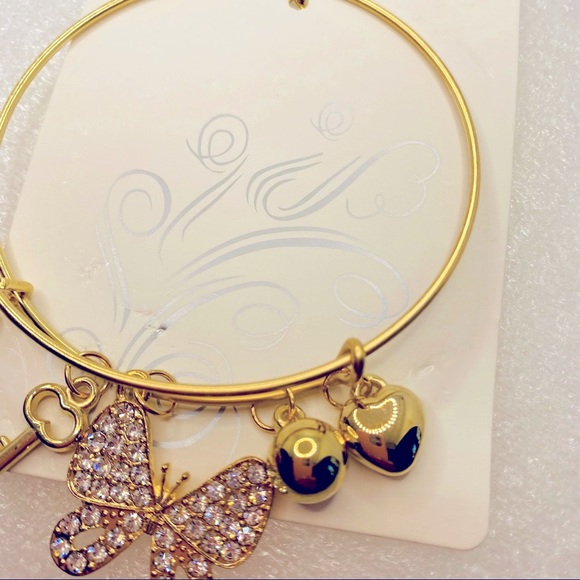 Bracelet Butterfly Chrystals with Heart and keys in Golden tone. - Picture 3 of 7